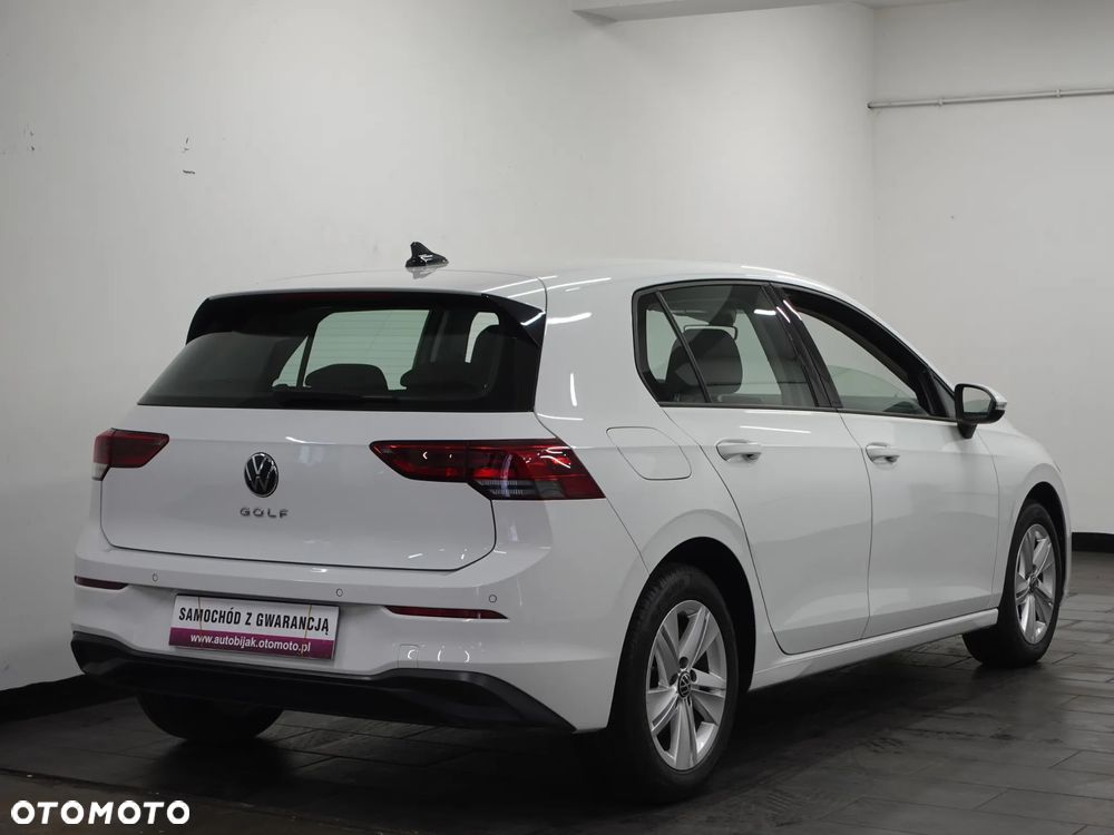 Volkswagen Golf - 14