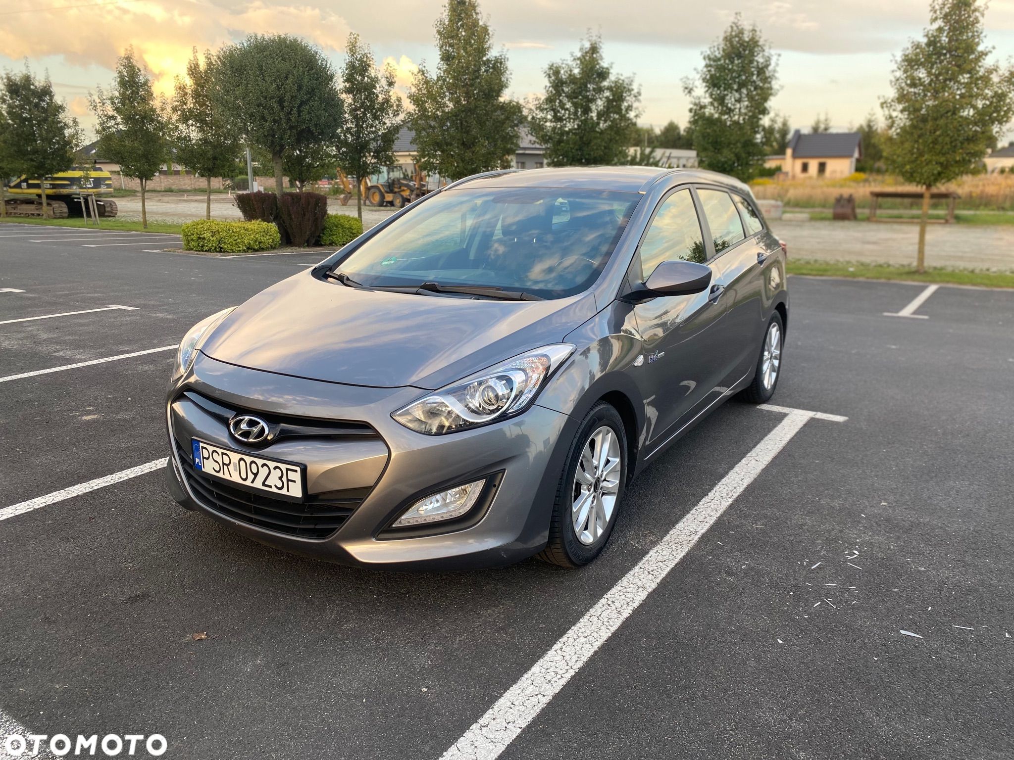 Hyundai i30 1.6 GDI BlueDrive Classic + - 1