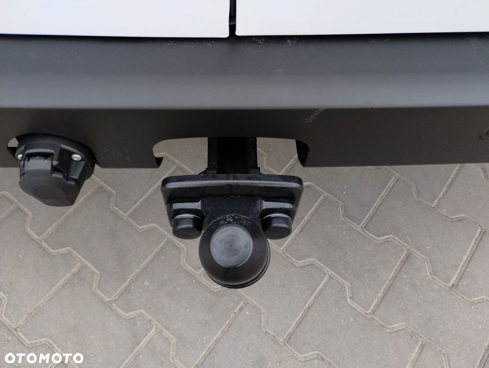 Volkswagen Transporter - 22