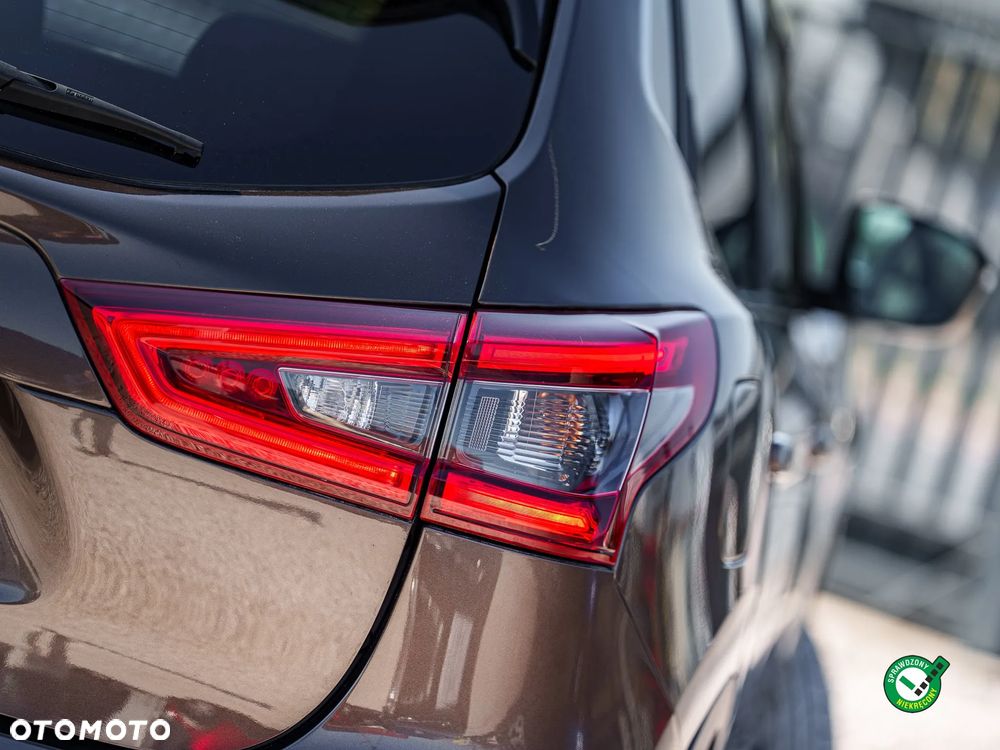 Nissan Qashqai 1.5 dCi N-Connecta - 12