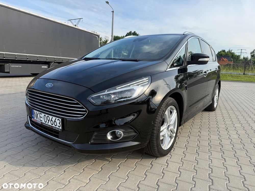 Ford S-Max 1.5 EcoBoost Titanium - 3