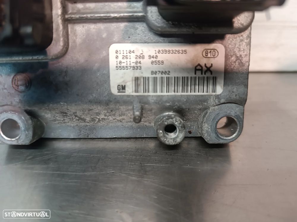 UNIDADE / CENTRALINA DO MOTOR OPEL CORSA D 1.2 16V 0261208940 55557933 - 2