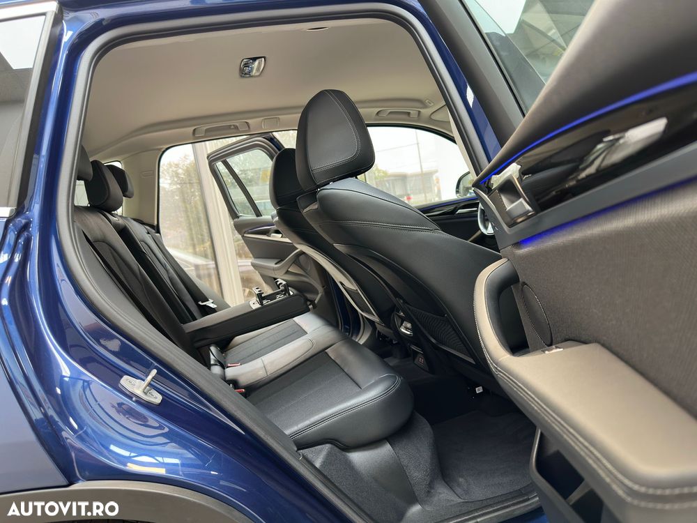 BMW X3 xDrive20d AT xLine - 10