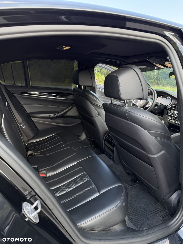 BMW Seria 5 540i xDrive M Sport sport - 15