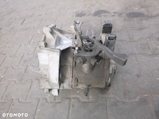 MANUALNA SKRZYNIA BIEGÓW SKODA FABIA I 1.4 16V GDL - 30