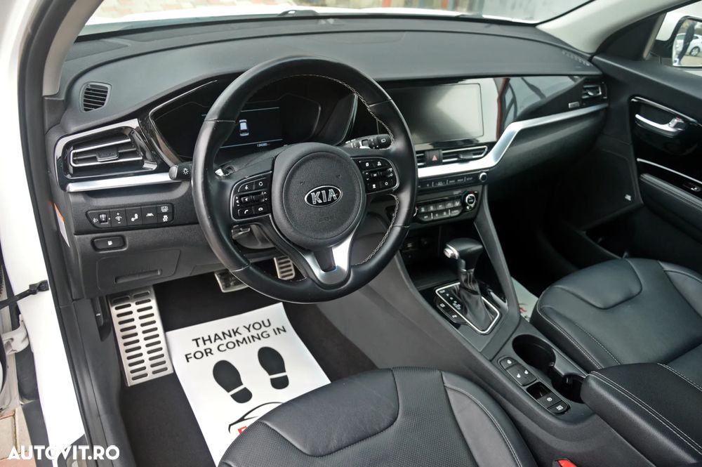 Kia Niro 1.6 GDI 2WD Aut. Spirit - 24