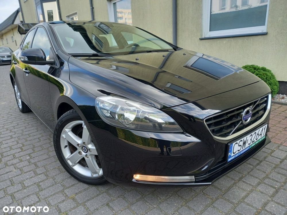 Volvo V40 D2 Kinetic - 9