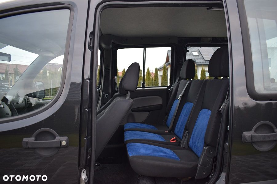Fiat Doblo 1.9 JTD Family Premius - 8