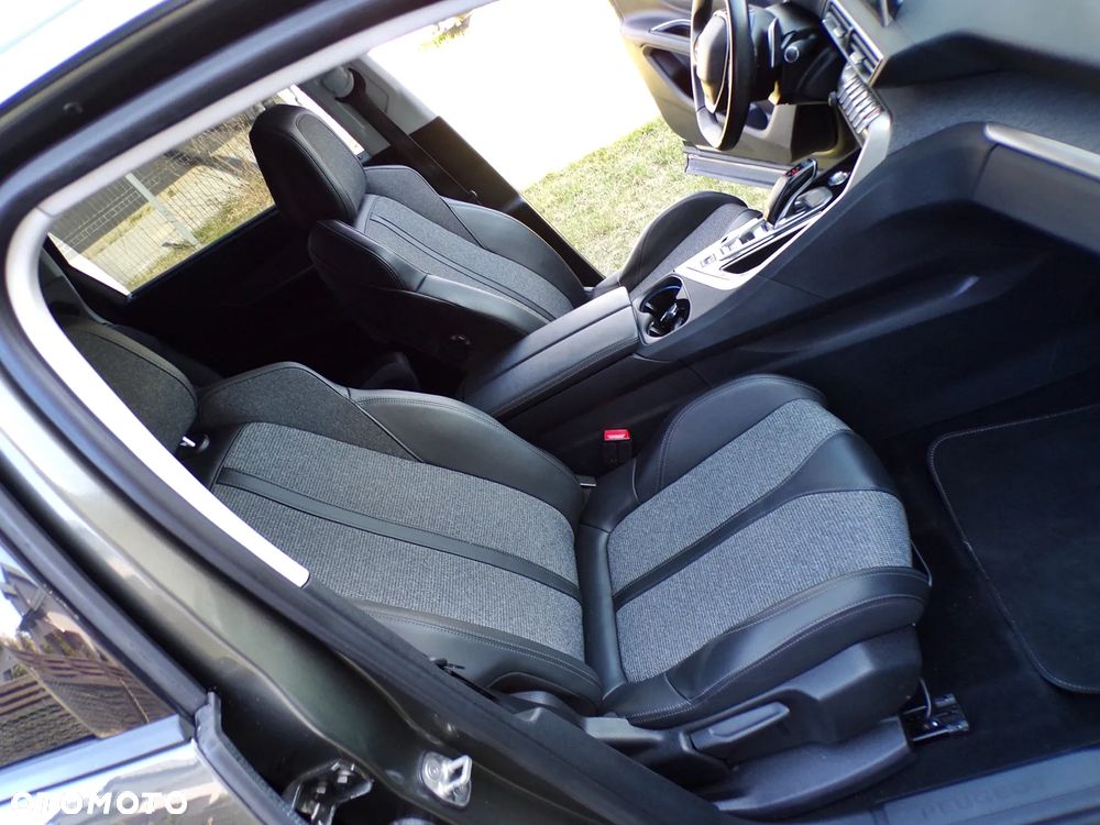 Peugeot 5008 PureTech 130 Stop & Start Active - 25