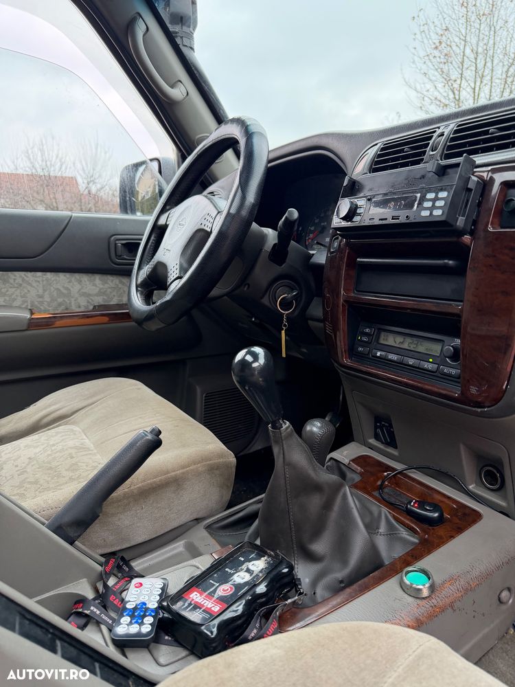 Nissan Patrol 3.0 TD Confort - 19