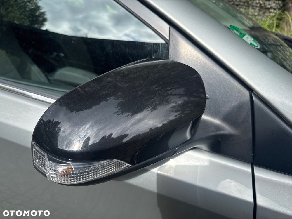 Toyota Auris Hybrid 135 Selection - 28