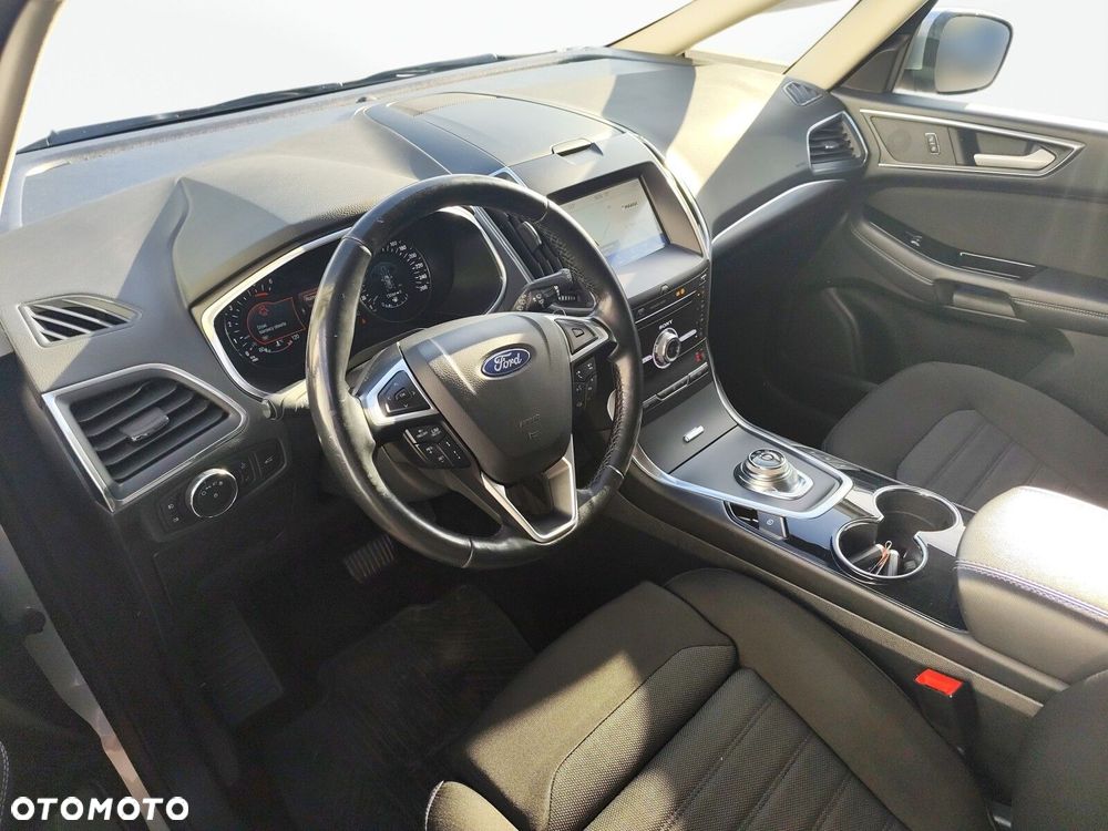 Ford S-Max - 9