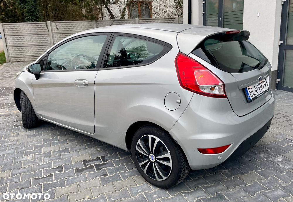 Ford Fiesta - 16