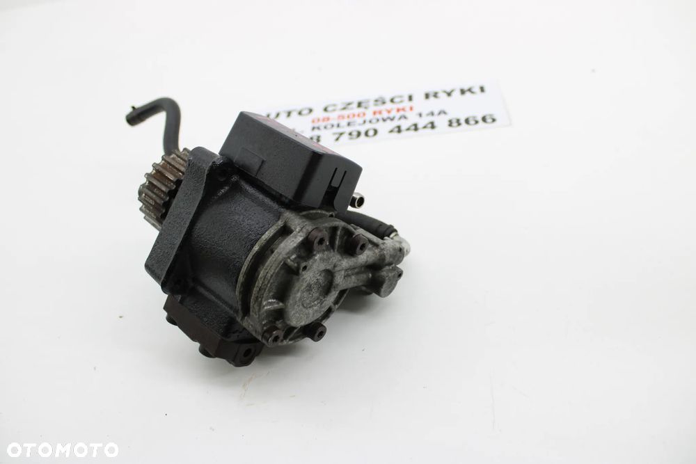 VW 1.6 TDI Pompa Wtrskowa 03L130755E - 6