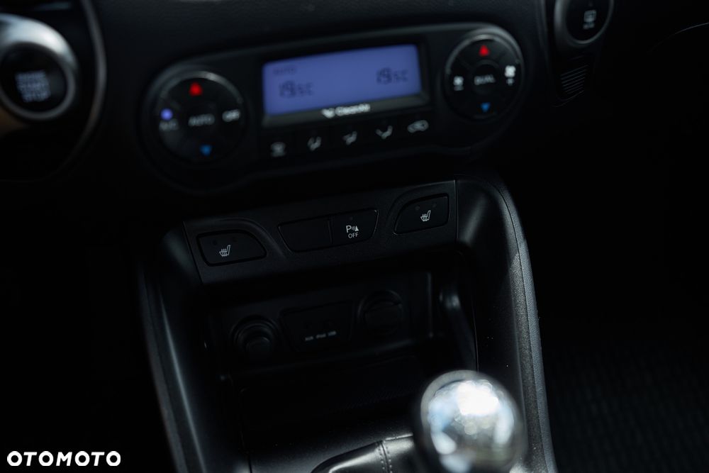 Hyundai ix35 - 16