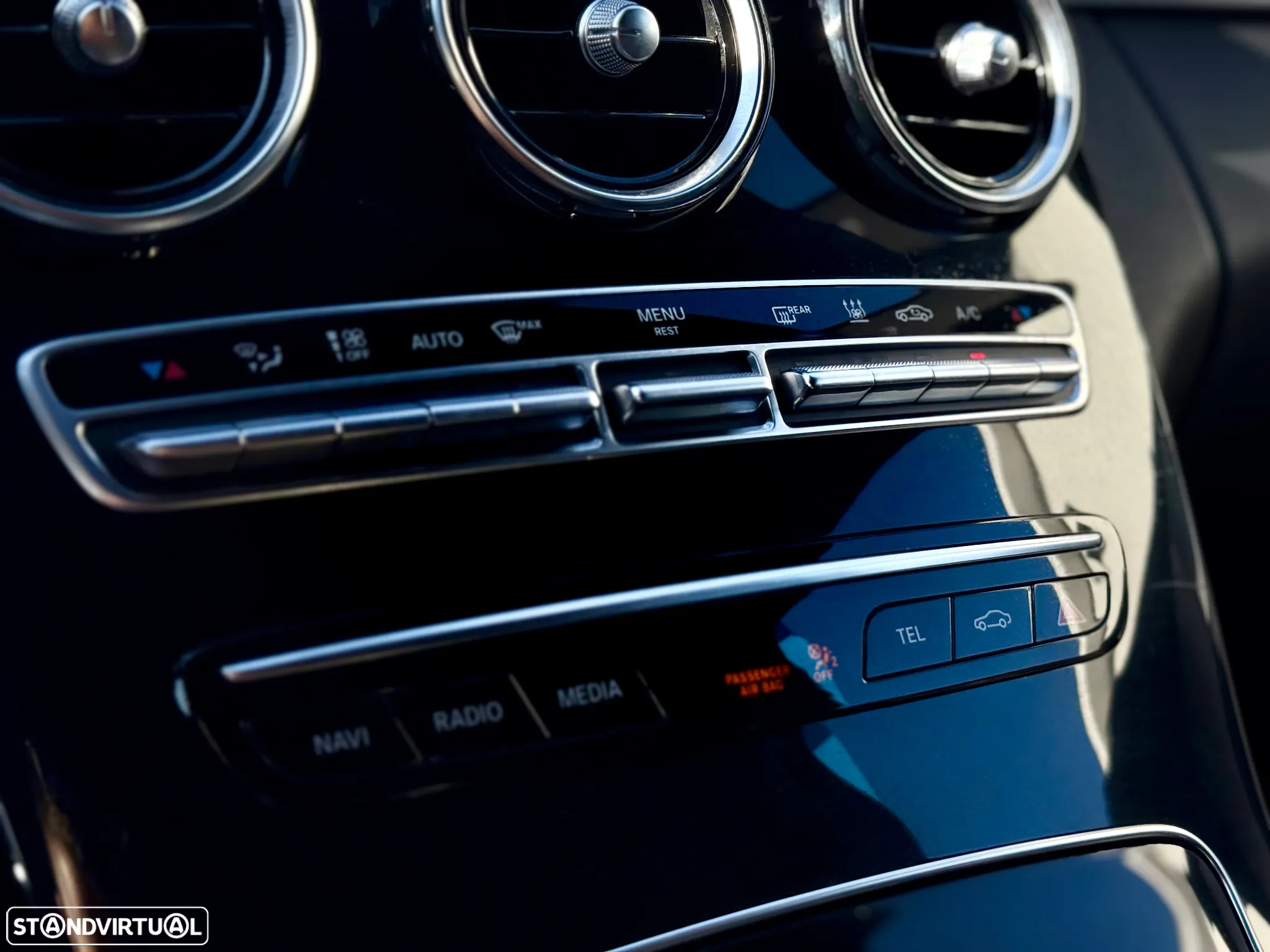 Mercedes-Benz C 300 de AMG Line - 24