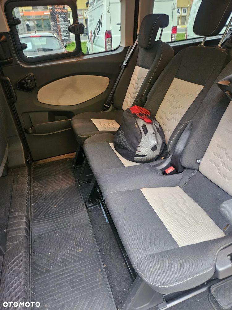 Ford Tourneo Custom 2.0 TDCi L2 Titanium - 14