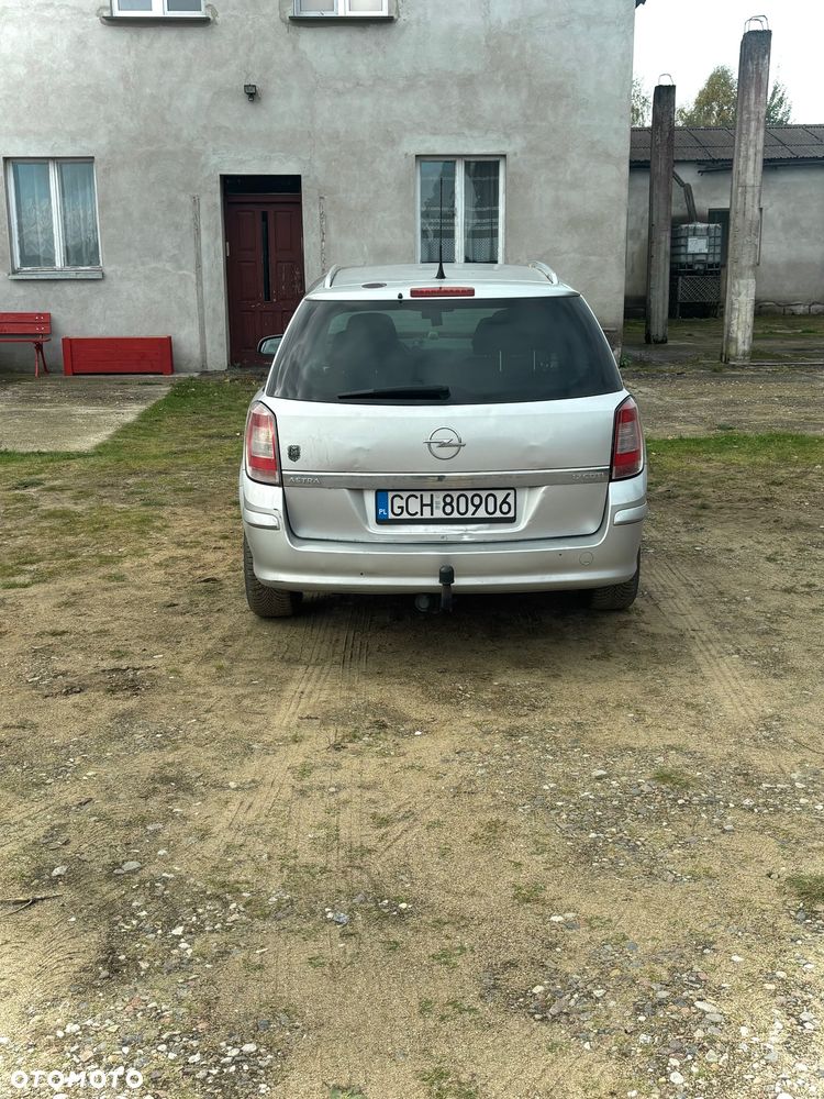 Opel Astra - 4