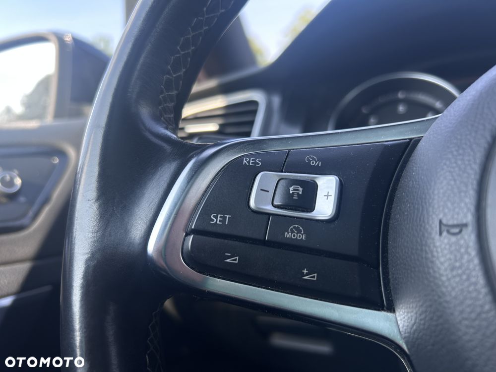 Volkswagen Golf GTD 2.0 TDI SCR DSG - 11