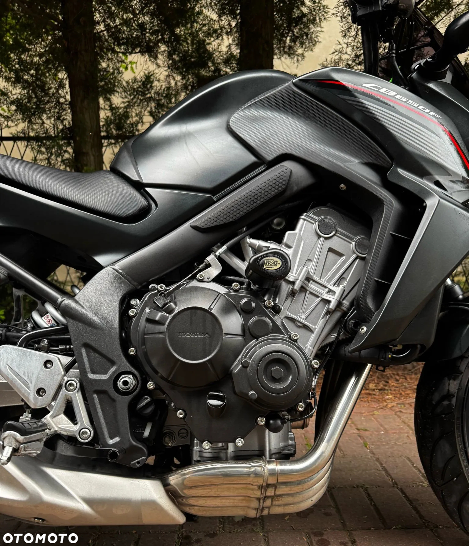 Honda CB - 2