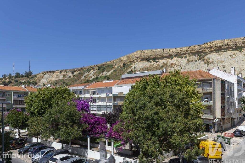 Apartamento T2 em Costa da Caparica de 70 m2 - Grande imagem: 2/24