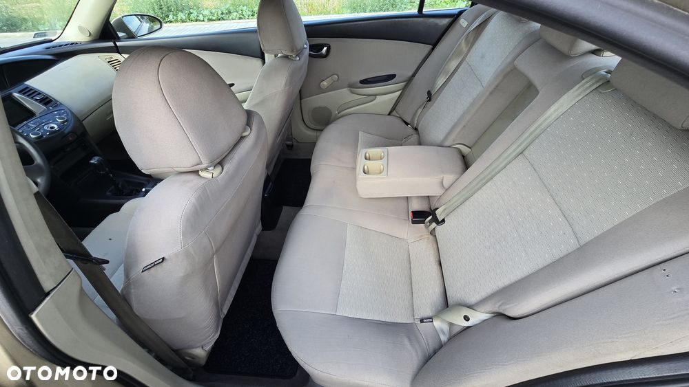 Nissan Primera - 6