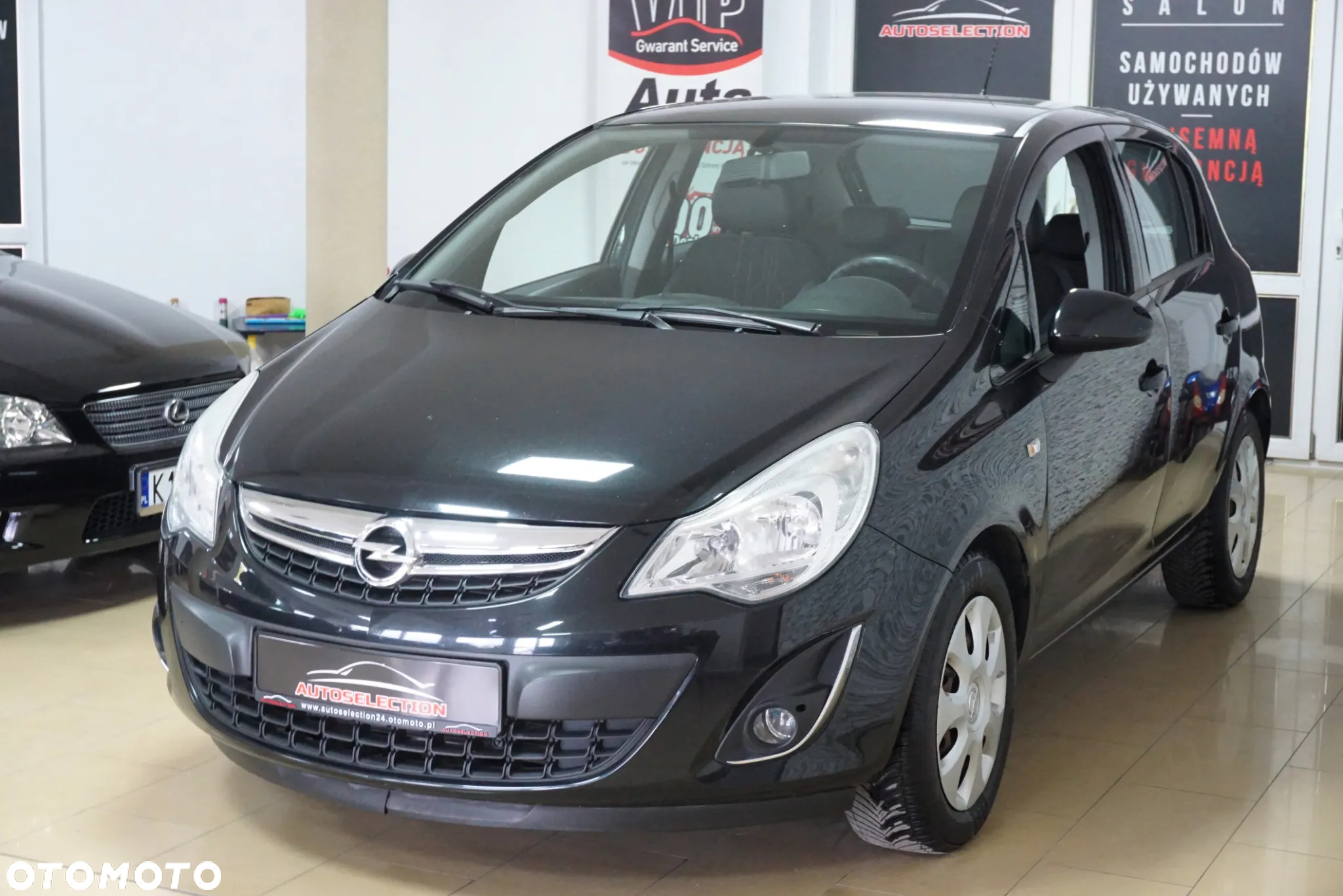 Opel Corsa 1.2 16V Cosmo S&S - 3