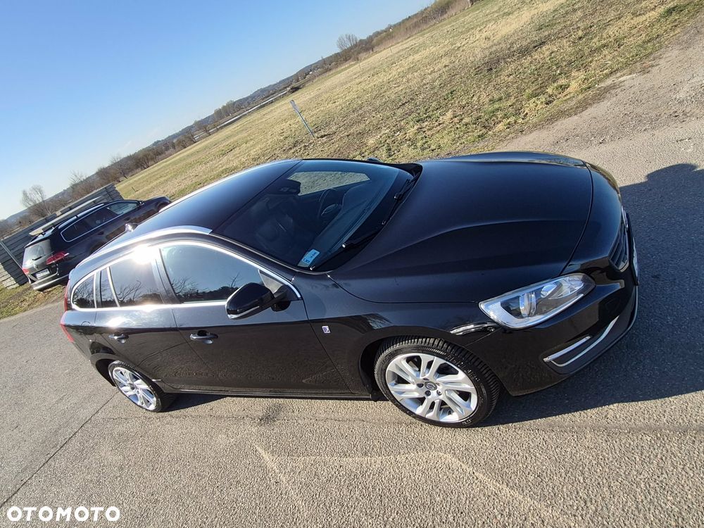 Volvo V60 D2 Geartronic - 4