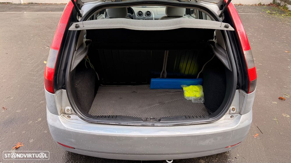 Ford Fiesta 1.25 Ambiente - 13