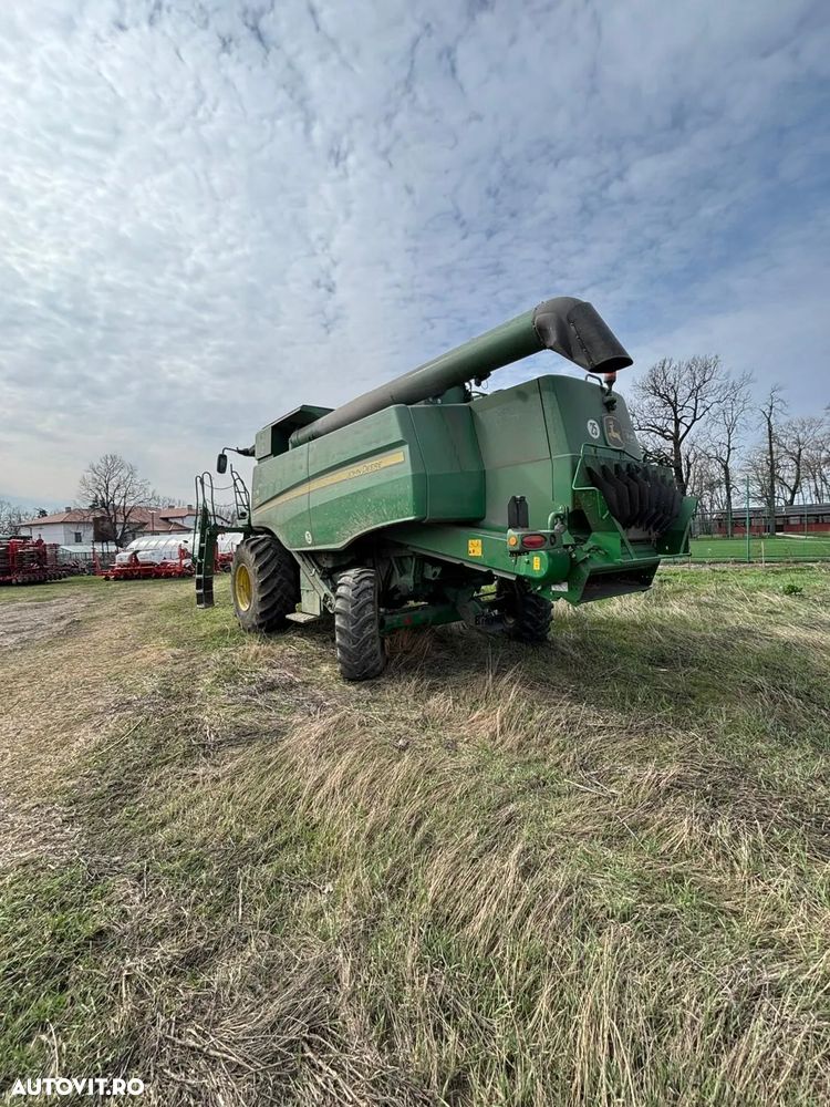 John Deere T550i - 3