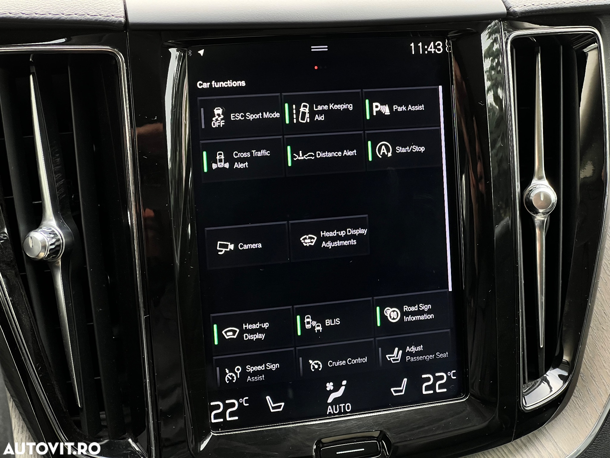 Volvo XC 60 D5 AWD Geartronic Inscription - 28