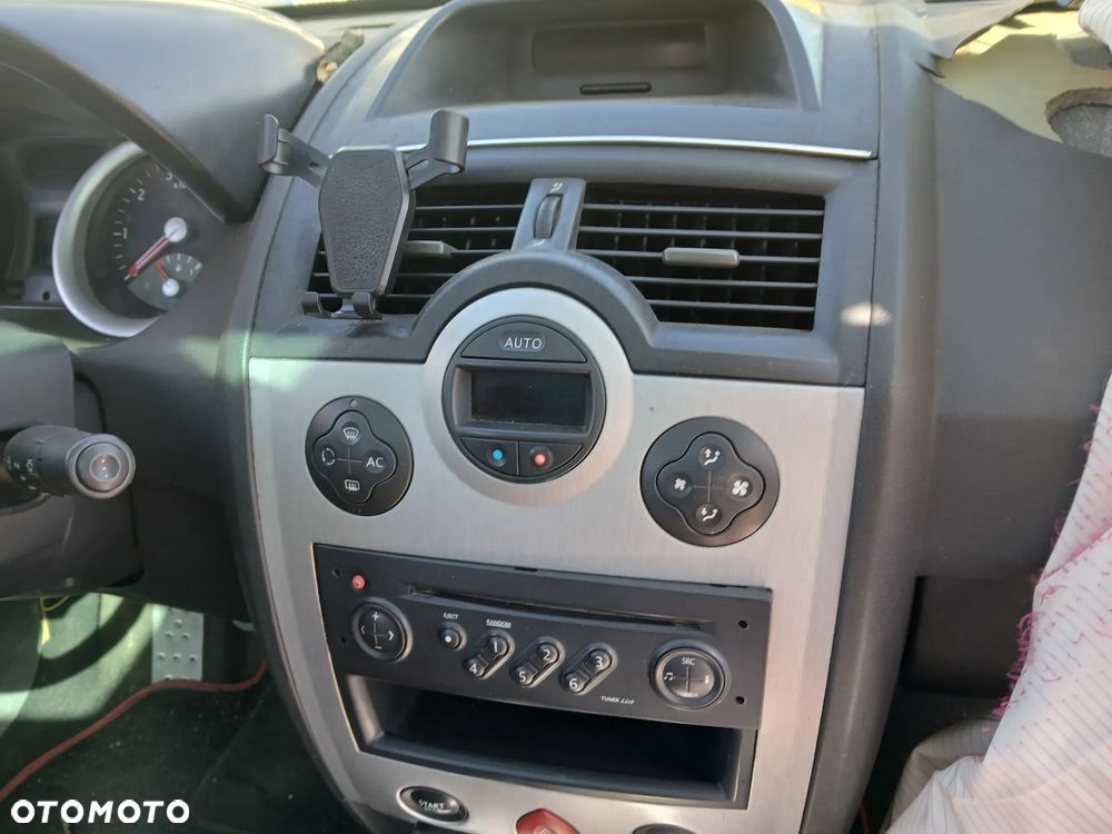 RENAULT MEGANE II CABRIO NV676 fotel fotele kanapa deska kokpit podsufitka boczek boczki klamka - 5