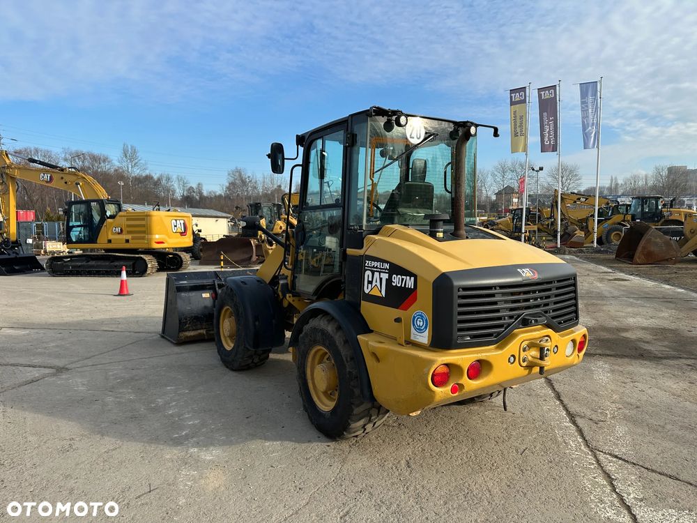 Caterpillar 907M - 5