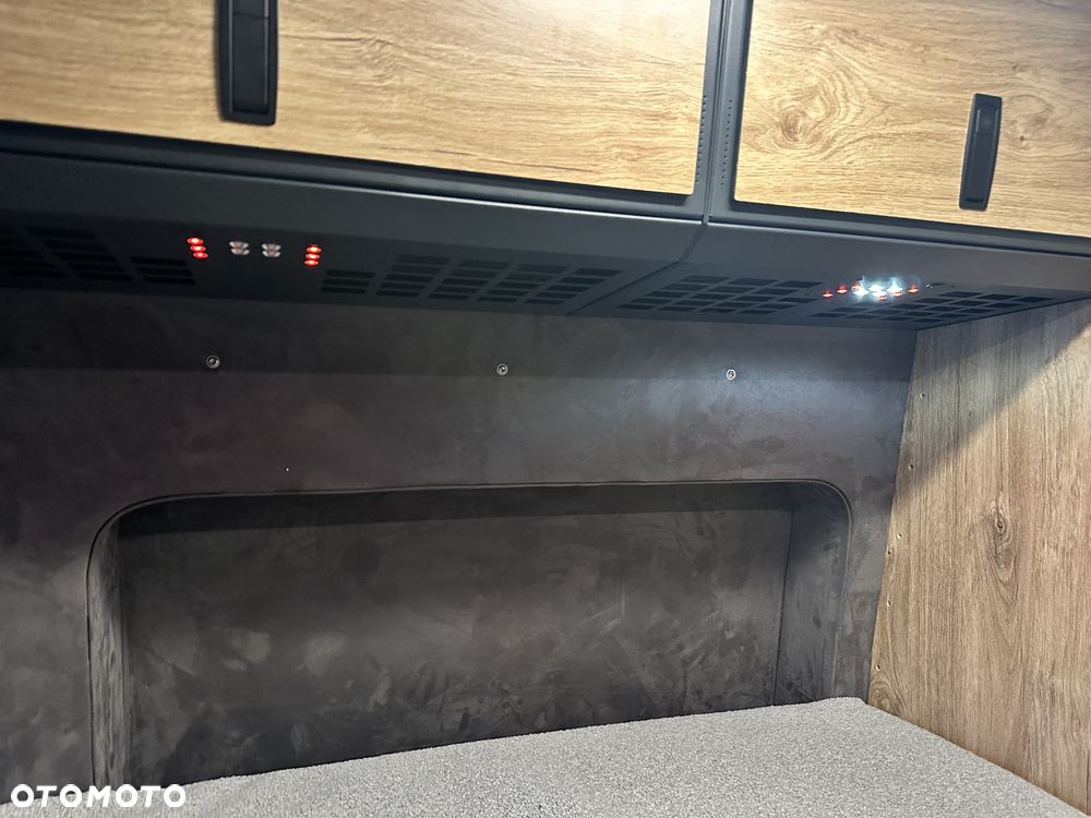 MAN TGE 3.180 4x4 - 17