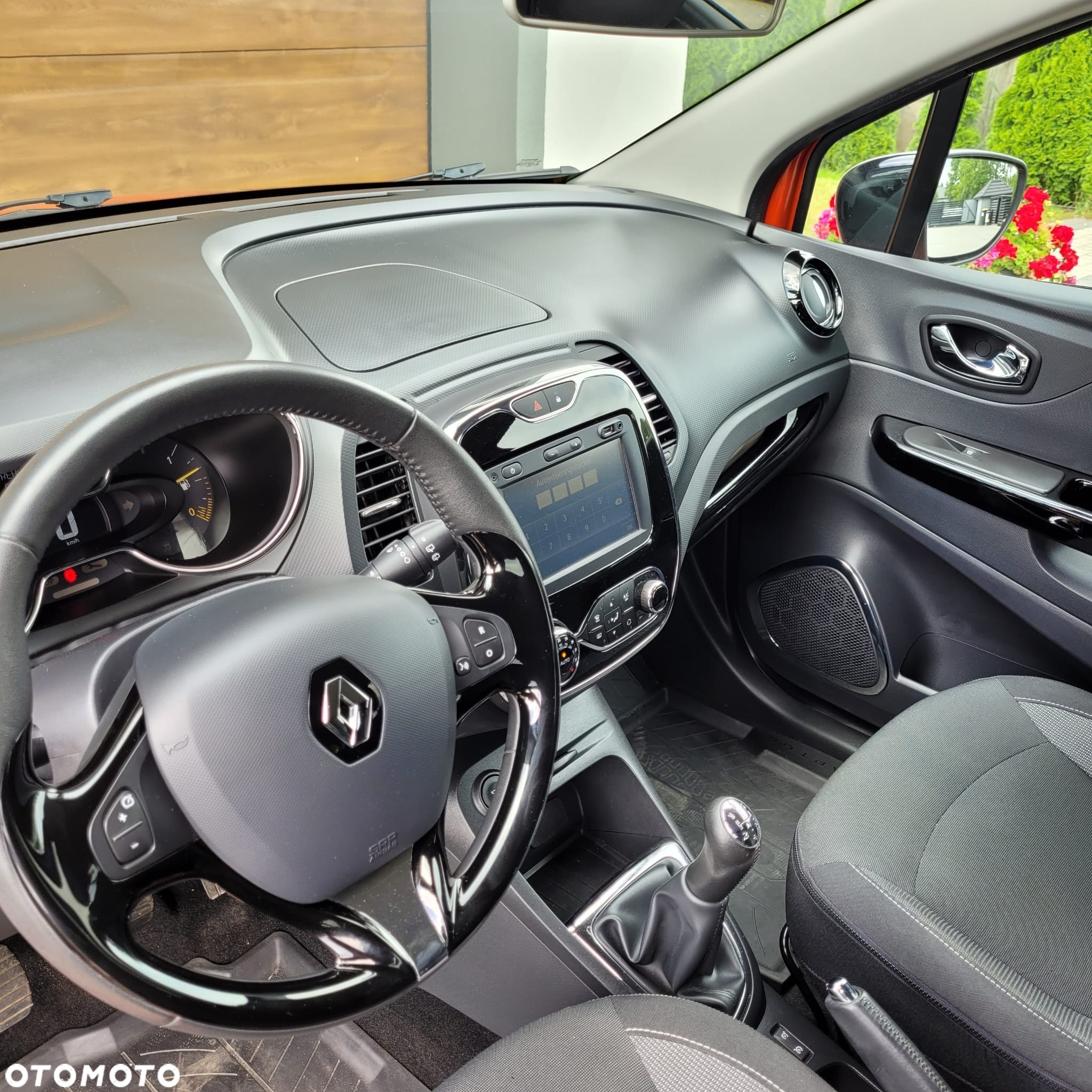 Renault Captur 0.9 Energy TCe Limited - 12
