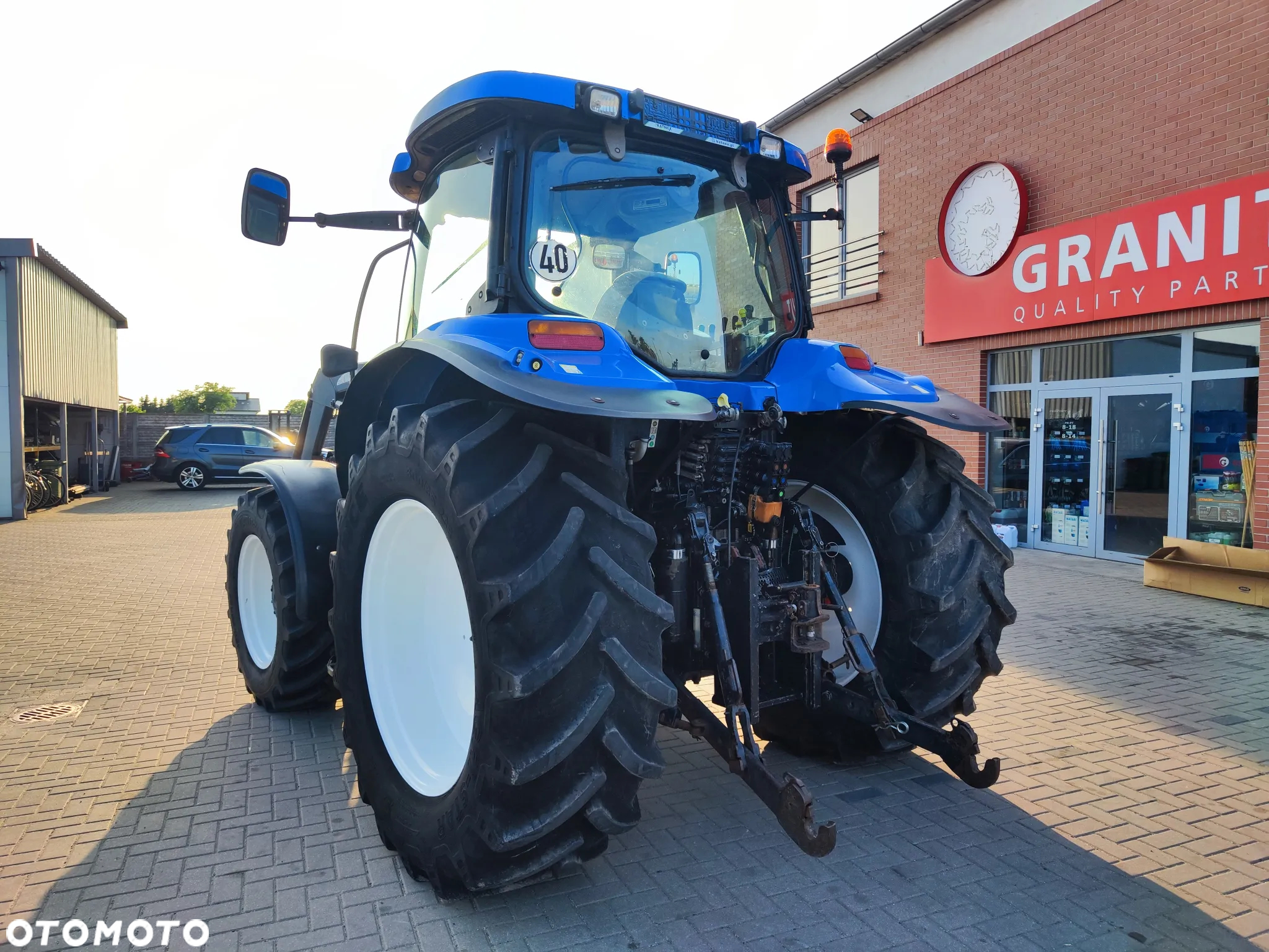 New Holland TS110A - 3