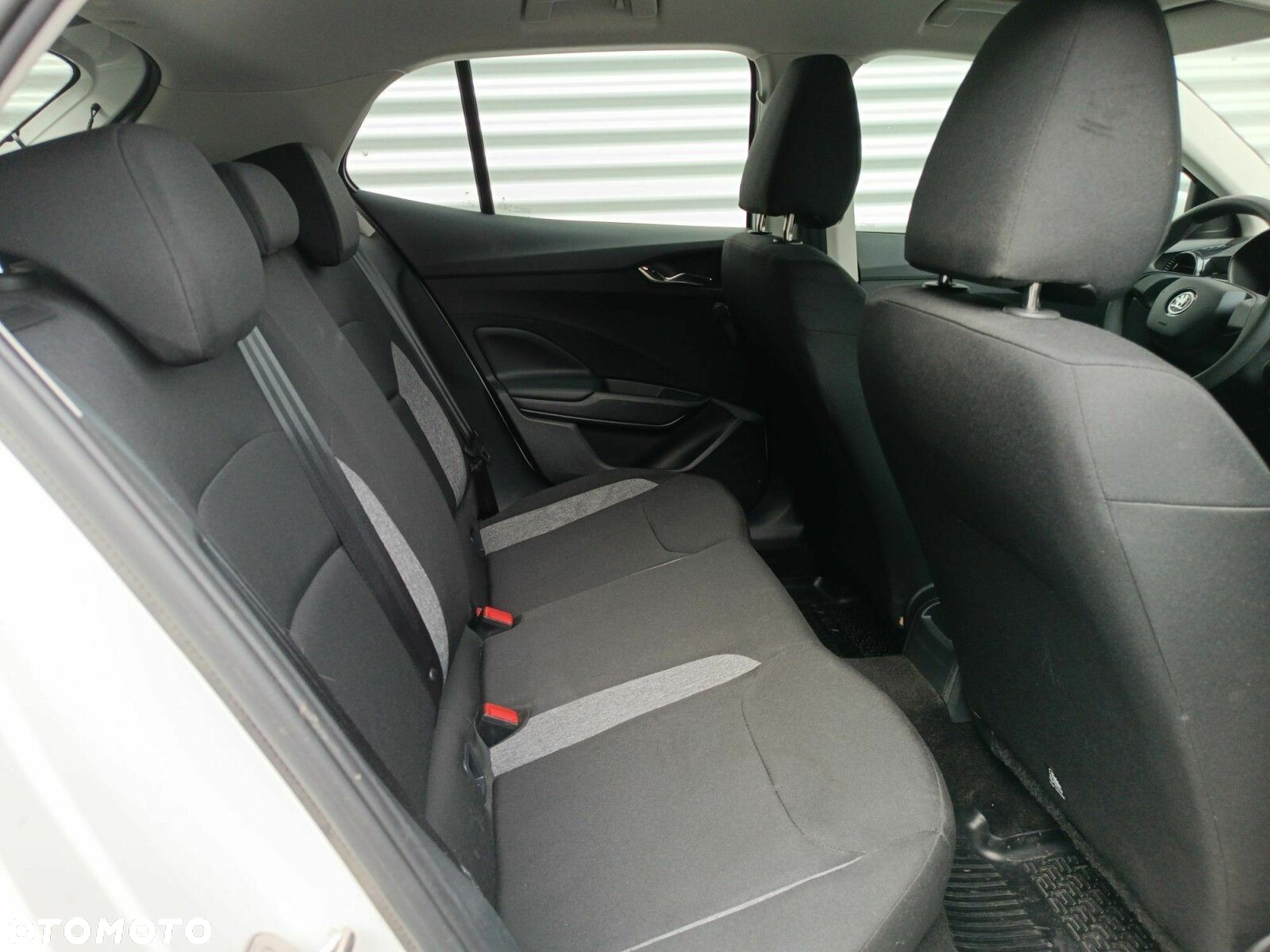Skoda Fabia 1.0 TSI Ambition - 30