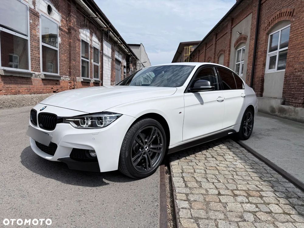 BMW Seria 3 320i xDrive M Sport Shadow - 3