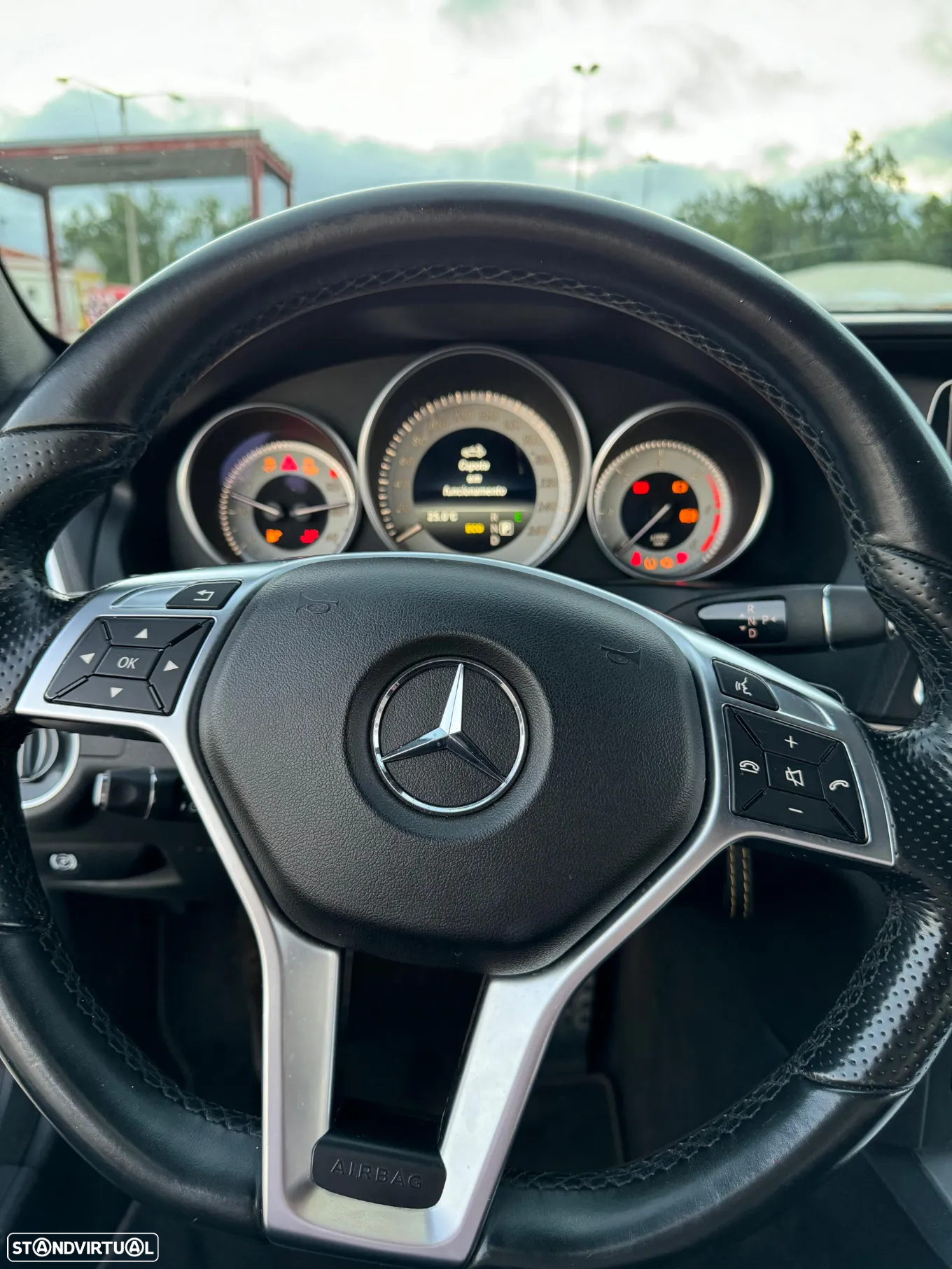Mercedes-Benz E 220 BlueTEC Auto - 15