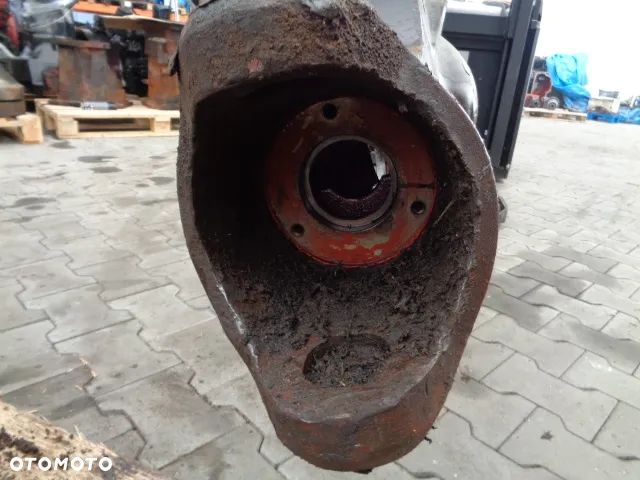 Obudowa mostu przedniego 070CJI90 standardowy FiatAgri G240 - 6