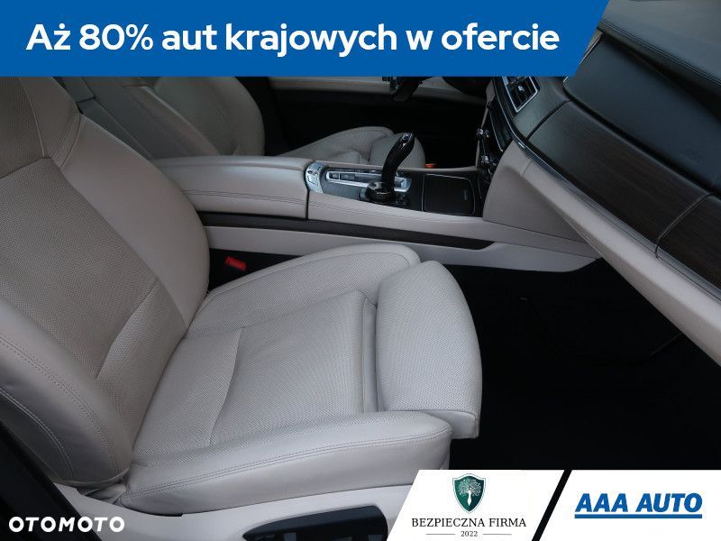 BMW Seria 7 - 10
