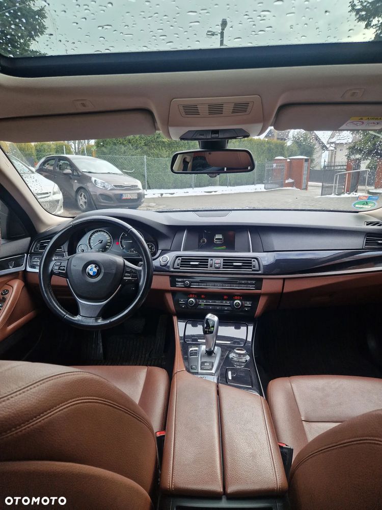 BMW Seria 5 520d - 11