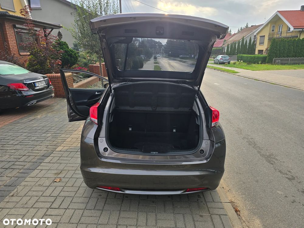 Honda Civic 1.4 i-VTEC Comfort - 21
