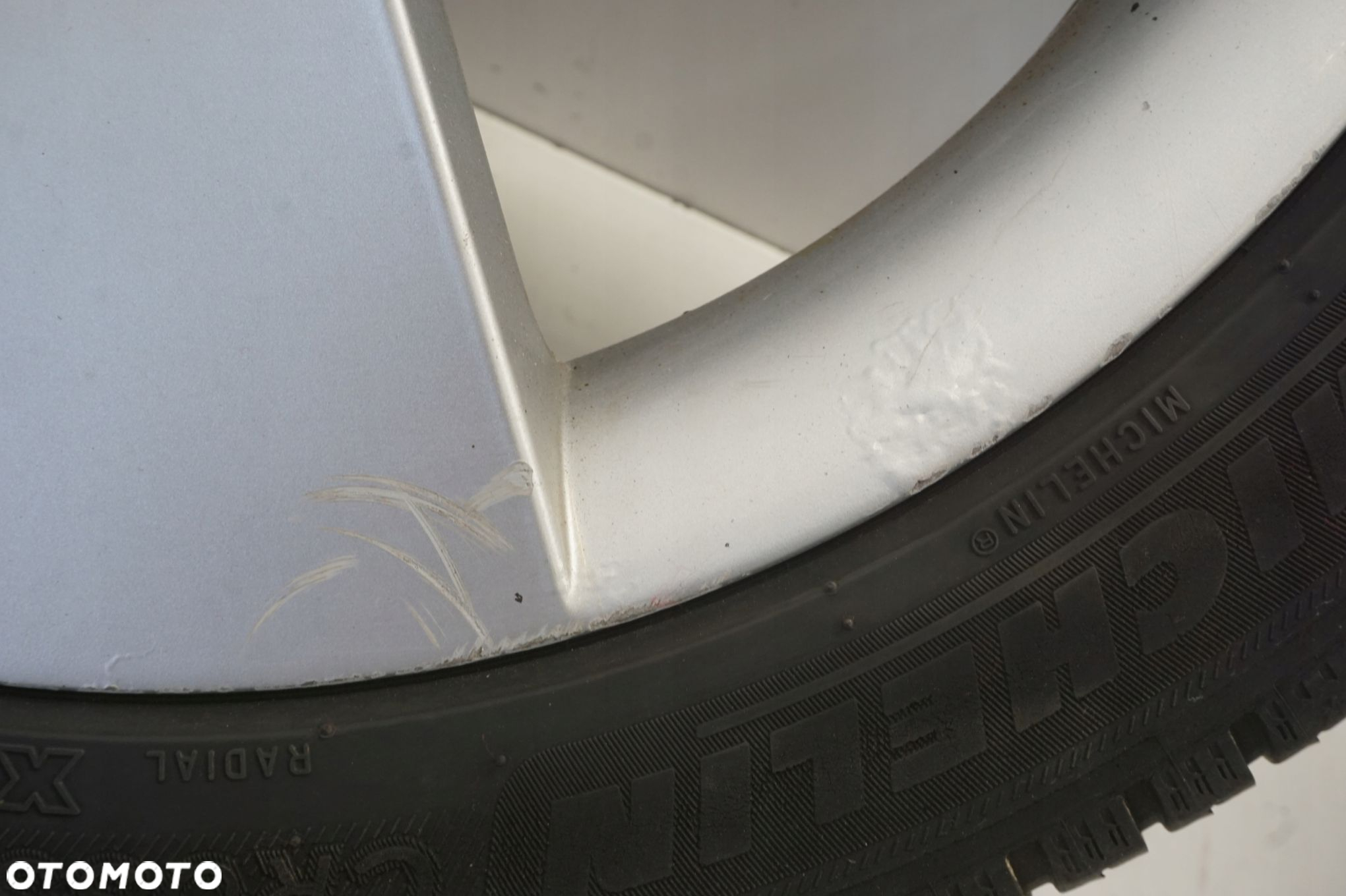 SKODA OCTAVIA III FELGA ALUMINIOWA 17" 5X112 ET49 5E0601025D - 3