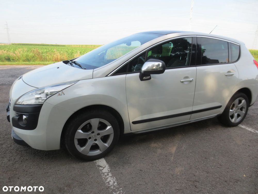 Peugeot 3008 2.0 HDi Allure - 15