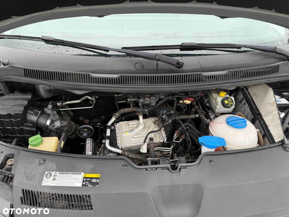 Volkswagen Transporter  T6 - 17