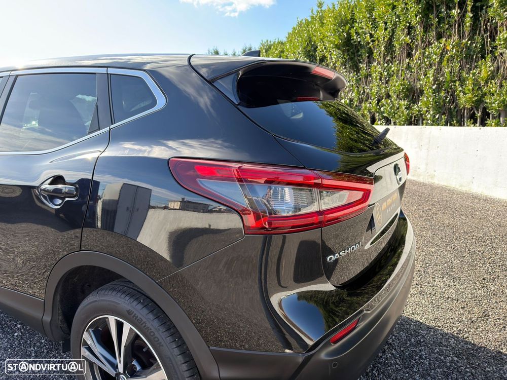 Nissan Qashqai 1.5 dCi N-Connecta - 23