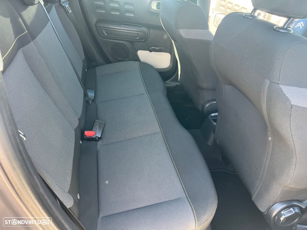 Citroën C3 1.2 PureTech Feel - 28