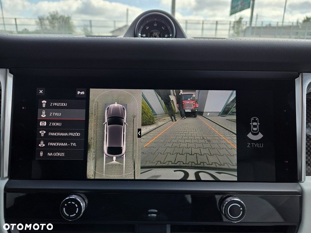 Porsche Macan Standard - 22
