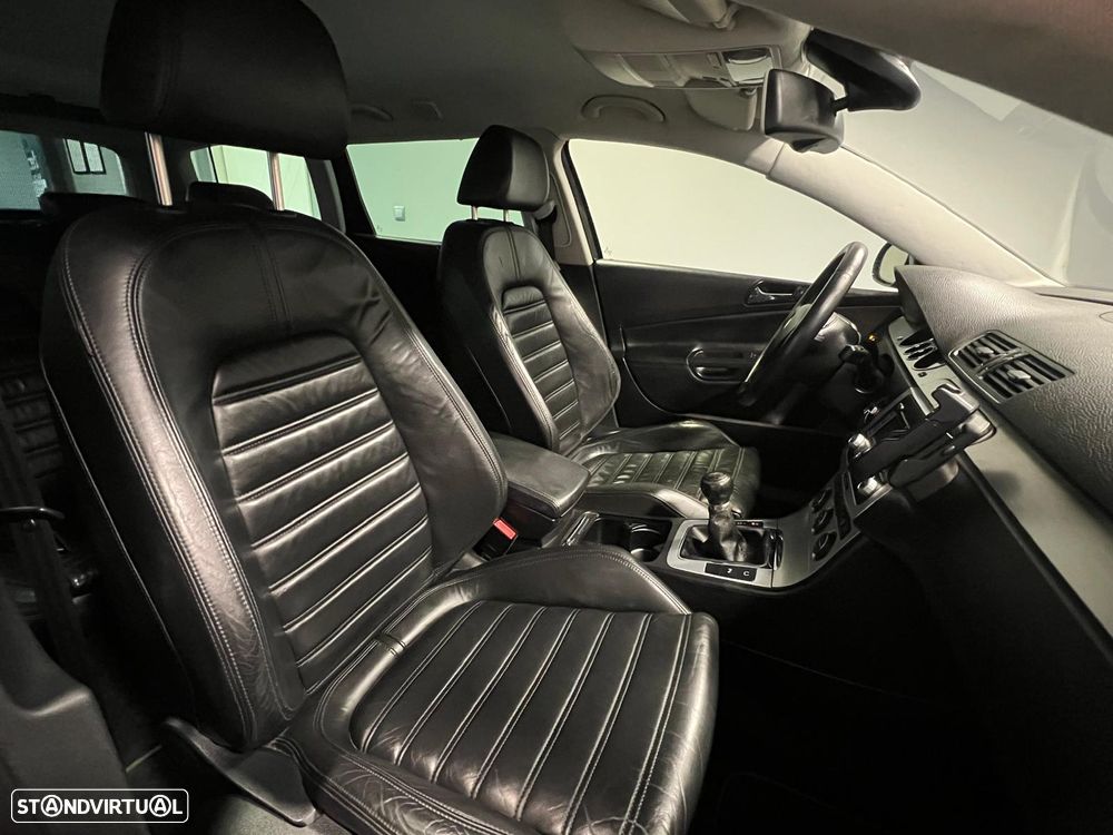 VW Passat Variant 2.0 TDi Sportline - 5